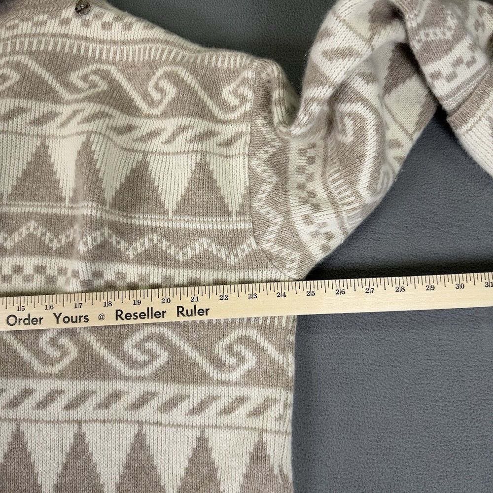 Women's Beige Patterned Cardigan - Picture 7 of 9